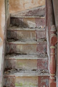 staircase repair
